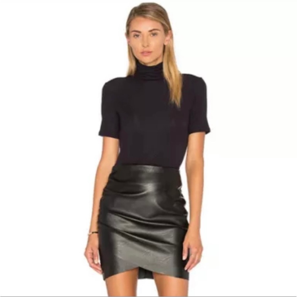 Theory black turtleneck top NEW